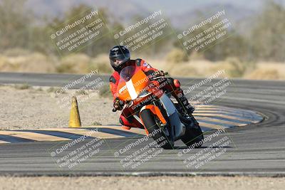 media/Dec-04-2025-Racers Edge (Thu) [[5ebc9f124d]]/3-B Group/1-Session 1 (Turn 7)/